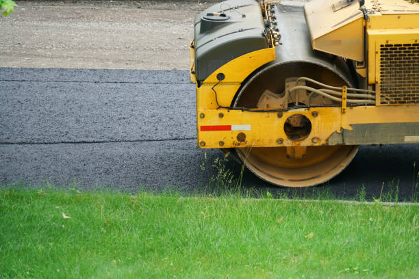 Best Asphalt Driveway Installation  in South Bend, IN